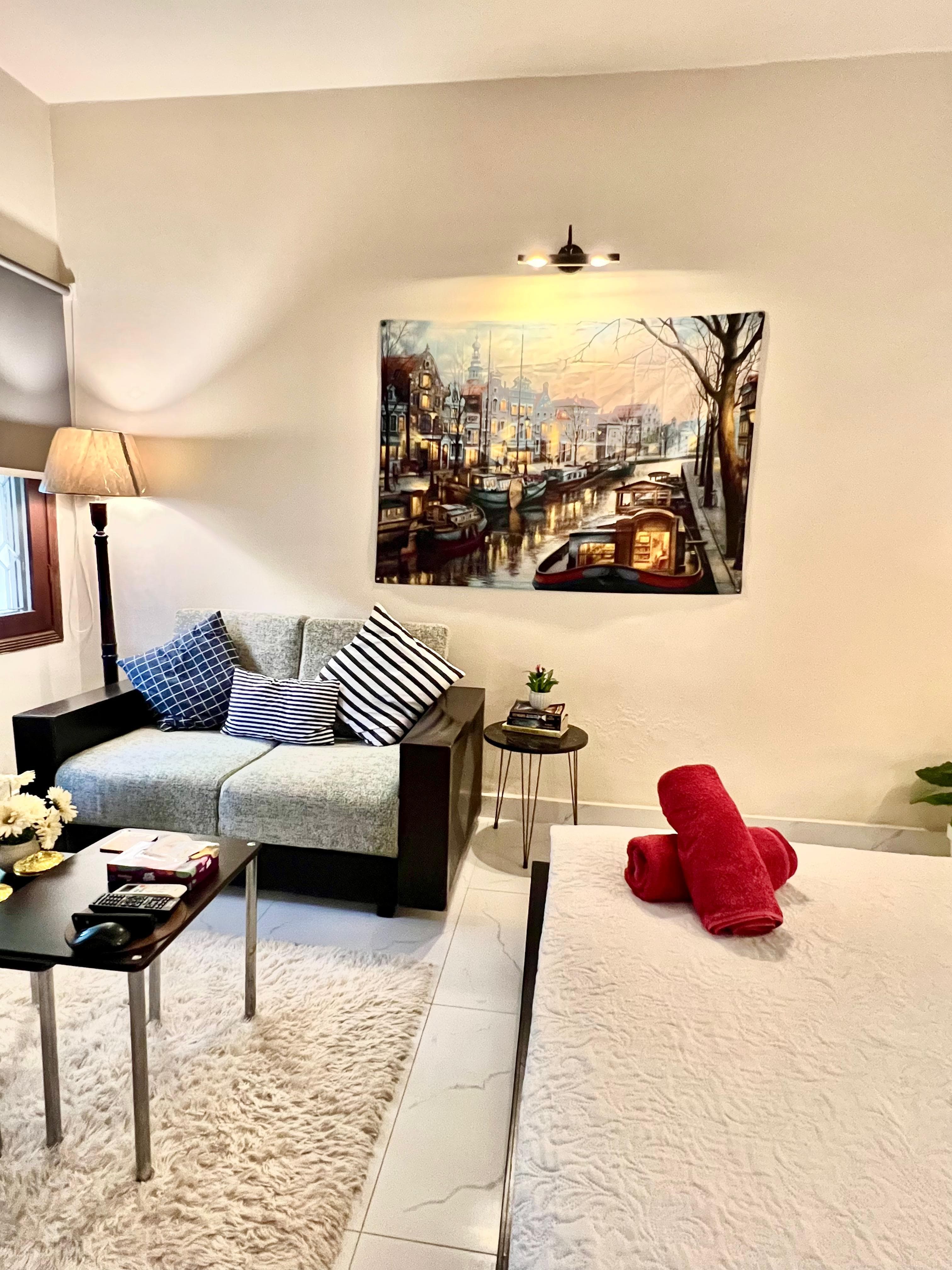 Vaulted Retreat — 3